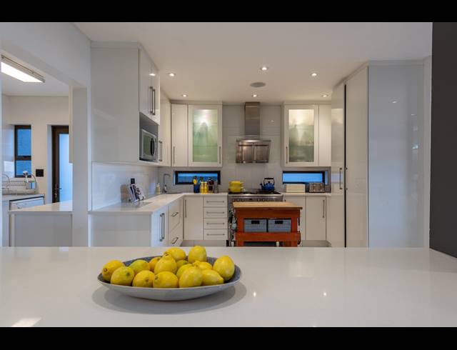 4 BEDROOM FREESTANDING SOLD IN EYE OF AFRICA ESTATE